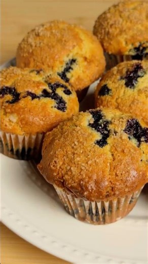 Perfect Blueberry Muffins (Bakery Style Homemade)