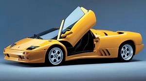 Top 10 Best Supercars of the 1990s - Zero To 60 Times
