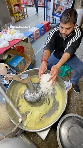 Traditional Coconut Chutney Making in Delhi | Bhukkadnumber1