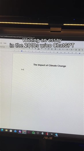 Wait… people actually write essays from scratch?? 😭 #aidetector #studytok #humanizer #studyhacks #aitools