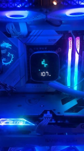 33 reactions · 10 comments | When I ain’t livescoping I’m hard scoping #cod #callofduty #pcgaming #pcgamer | Crappie Slanger | Facebook