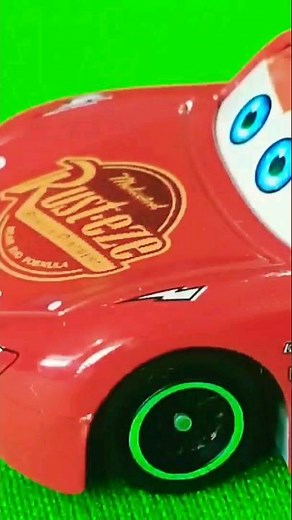 Unboxing Disney Pixar Cars 3 Rust-eze Lightning McQueen #95