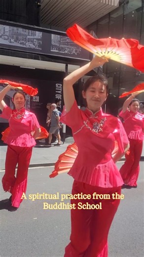 Falun Dafa Parade in Sydney 2025. Falun Dafa, also known as Falun Gong is from the Buddhist School with the principles of Truth, Compassion and Tolerance. It's always taught for free and there is no membership. This parade celebrates traditional Chinese culture, sharing its divine beauty. #falundafa #falundafaaustralia #falungongaustralia #falungong #parade | Falun Gong in Australia & Asia-Pacific