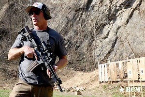 Red Dot Optic vs. Scope on an AR-15 with Kyle Defoor  – AR-15...
