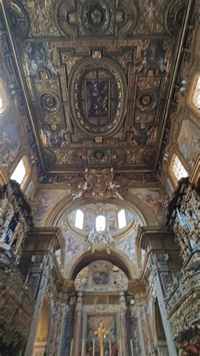 Chiesa di San Gregorio Armeno, Naples Italy