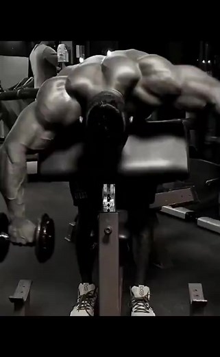 Gym Lovers 😱😱🔥 #facbookshort #facebookreels #viralreels #reelsviral #gymlover #gymshort #gym #fitnessmotivation #fitness #shorts | Gym Lover