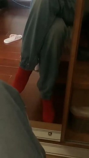 夹腿视频群 微信 shikening0429，如果你和我一样请加入我们吧 welcome to crossed legs WeChat ：shikening0429