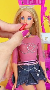 842K views · 11K reactions | barbie loves organizing her beauty essentials #barbie #cute #toys #asmr #beauty | Poppy Bee | Facebook