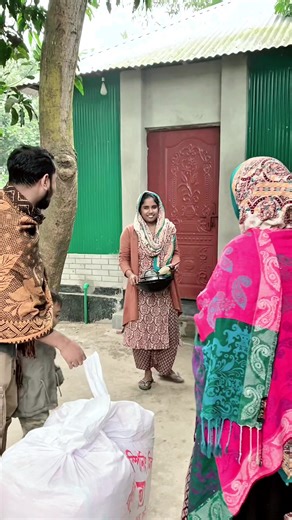 বড় সতিনকে বড় সারপ্রাইজ | Megamart Shop