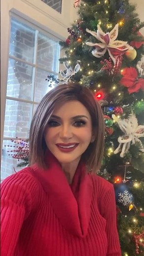 The perfect wig for sweater season | Lia by Ellen Wille