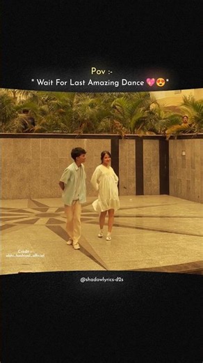 Jeene Laga Hoon 😊💗 || Girl & Boy Dance || WhatsApp (Lyrics) Dance Status || #shorts #dance #ytshorts