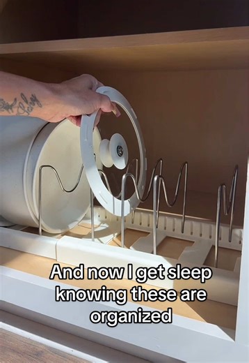 Upgrade Your Kitchen with an Expandable Pot Organizer