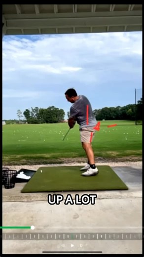 Golf Live on Instagram: "@scratchgolfacademy and @beldengolf breaking down #golfliveapp user swings on a recent livestream 👌 Make sure to join our next livestream with co-founders @keithscioli24 & @beldengolf tomorrow!"