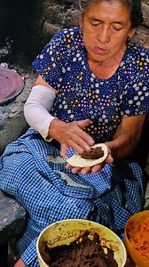 Recién salido de esta cocina con leña y comal de barro tradicional #Morelos #comida #tradiciones #cocinatradicionalmexicana #fypシ | Yecapixtla, Morelos