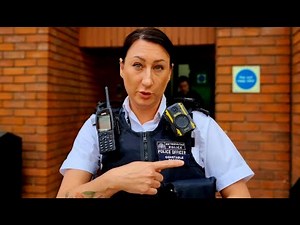 Rogue Officer Crosses The Line & Instantly Regrets It at Islington Council #audit #fail #metpolice