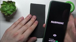 How to Insert SIM & SD Card to FAIRPHONE 4 5G – Set Up SIM...
