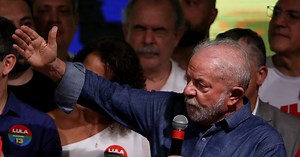 Lula narrowly defeats Bolsonaro to win Brazil presidency again