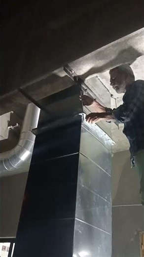 Garbage chaute for food processing unit