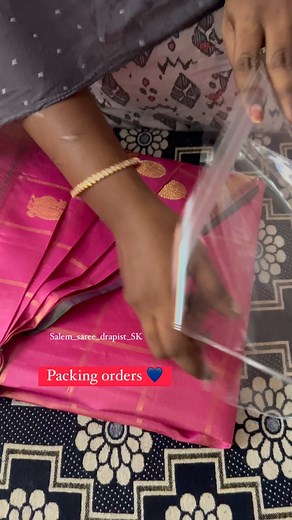 End 😅😩😉🧿🫶 ❤️.. Prepleating Boxfolding service available ..❤️ 📍5 Roads , Salem #salemsareedrapist #pleatsofhappiness 🌟Professional Saree Draping one day Workshop🌟 With government certification Saree draping for ur special days (Bookings open ) Online/ offline classes available For more details 📞 9789742426 Syllabus:(South Indian Style of Draping) ✅ Product Knowledge ✅ Different Body Measurements ✅ How to take pallu pleats ✅ How to set center pleats ✅ Ironing the pleats perfectly ✅ How to