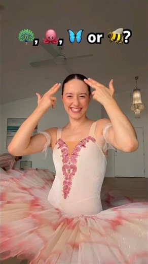 WE NEED TO KNOW!? 😅 VIRAL TIKTOK DANCE - #dance #trend #viral #couple #funny #shorts