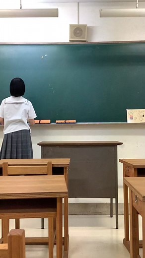 学校にカメラ置いてみたパート1！