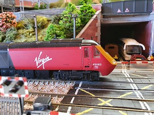 Class 43 HST has a little trouble!