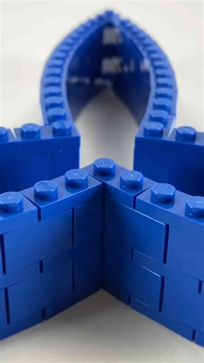 A simple, elegant, LEGO build