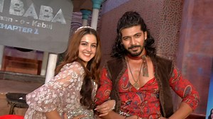 We had an exclusive conversation with the star cast of the TV show Ali Baba: Dastaan-E-Kabul. In this special interview, we had a conversation with Sheezan M. Khan and Tunisha Sharma about their show and asked them many other questions as well. Tune in to the video to find out what Sheezan and Tunisha saying. #tellywood #tellytalk #tellytalkindia #entertaainment #exclusive #interview #tvshow #realitytvshow #celebrity #celebritynews #tvstars #realityshow #sonysab #alibaba #tunishasharma #sheezanm