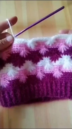At the lowest point of my life,thanks to the nice crochet✊#crochet #crocheting #thecoldestwater #handwork #yarnlovers #fyp #handworklady