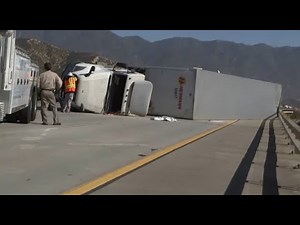 Strong winds topple big rigs on 15 Freeway in Inland Empire i ABC7