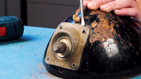 Lamp Restoration 101: Bring Your Old Lamp Back to Life!