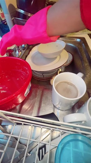 Wasing dishes minivlong #minivlogg #Rk12 #fyp