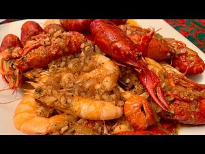How to make easy seafood boil sauce