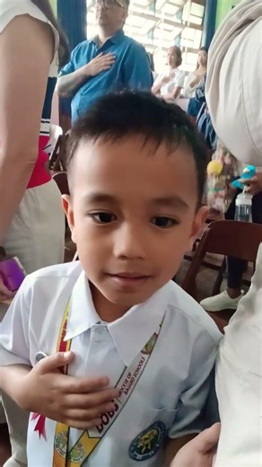 Lupang Hinirang | Yonle's Moving Up
