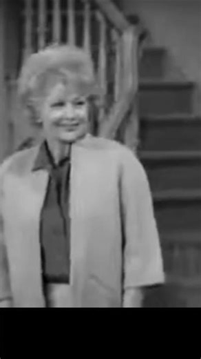 A mother's concern meets an unexpected classroom reflex test! You won't believe what happens next.