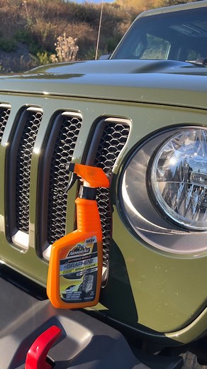 3.7K views · 22 reactions | The Extreme Shield + Graphene Spray Coating uses SiO2 technology to create an ultra-slick barrier, repelling water and dirt, perfect for off-roading fun! #ArmorAll #LessWorkMoreClean #CarCare #Cars #CarLove #Detailing #CleanCar #CarLifestyle #CarGram #AutoDetailing #Graphene | Armor All | Facebook