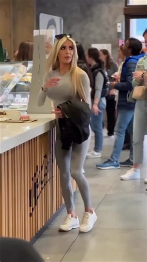 Whats happening here… #AutumnBlair #mccafe #mcdonalds #coffee #cafe #FitTok #GymTok #fitnessmotivation #fitspo #Fitness #gymootd #OOTD #gym #outfit #style #plasticsurgery #bimbo #longhair #hairextensions #fyp #foryou #trending #viral #waiting #foryou #hotgirl #fitgirl #cutegirl #dreamgirl #matching #chestday #fitnessmodel #model #modeling #legs #legday #legsfordays #inthewild #candid