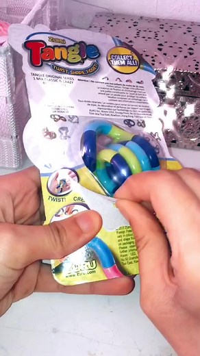 Coucou aujourd’hui ses #unboxing d’un nouveau fidgettoys 🥰 le tangle #fidgettoys #commande #pourtoi #fyp #foryoupage #pourtoii
