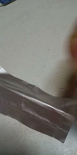凧揚げっ、世界一簡単な凧の作り方。