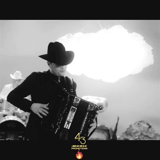 190K views · 3.5K reactions | El robot - Edición Especial #ElRobot #music #edicionespecial #43musicmx #popular #regionalmexicano #tendencias #corridos #Especial | 43 music mx | Facebook