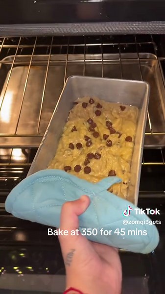 Delicious Banana Bread Recipe for Your Loved One