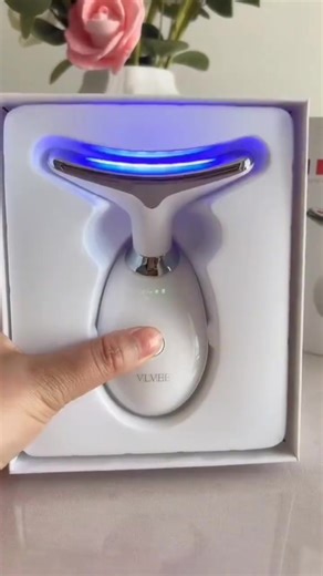 ✨ Dull & Sagging Skin? Time to Lift & Glow! Our Neck & Face Firming Tool uses microcurrent therapy to tighten your skin, reduce wrinkles, and bring your natural glow back — all in just 5 minutes a day. 💆‍♀ Feel salon-like facial results at home. 🔋 Rechargeable & easy to use 🌸 Gentle on all skin types 📦 Free Shipping COD Available 👉 Start your 7-day glow journey now! | lalakart.shop