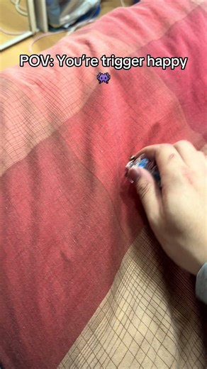 Relaxing ASMR Experience with Fidget Toys and Gaming