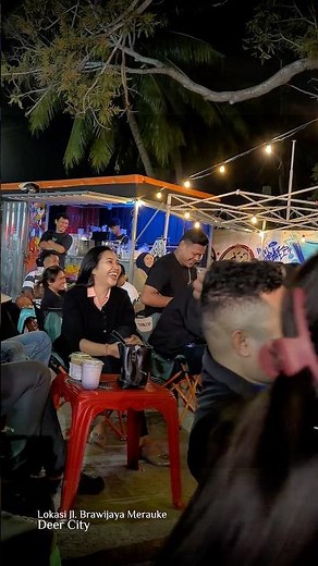 Keseruan open Mic di DEERCITY CITY #openmic #standupcomedy