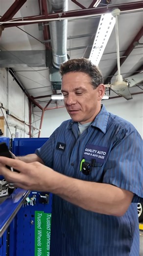 Welcome back to my junk drawer! On today's episode I have a GM tool that he no longer uses. Let me know in the comments what you think it is ⬇️ #qualityautodave #automotive #tools #junkdrawer #autotechnician #autorepair | David Marks