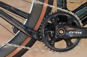 Shimano GRX Di2 11-speed groupset review 2021