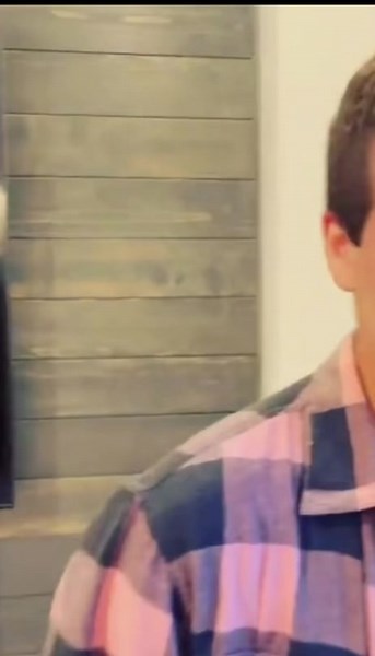 hi tiktok. #singing #talent #eliasharger | singing videos