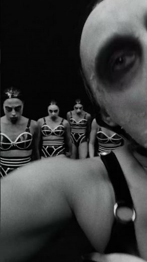 Não Se Preocupe, Querida - Poster #Shorts