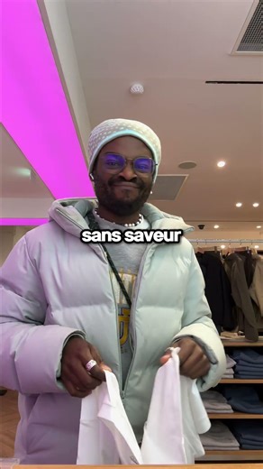 The collaboration between the Louvre and Uniqlo 🖼️