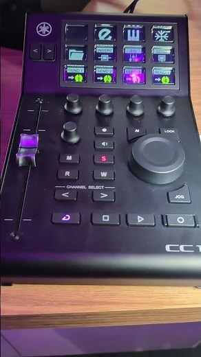 Taking a look at the Yamaha CC1 at the NAMM Show 🎛️